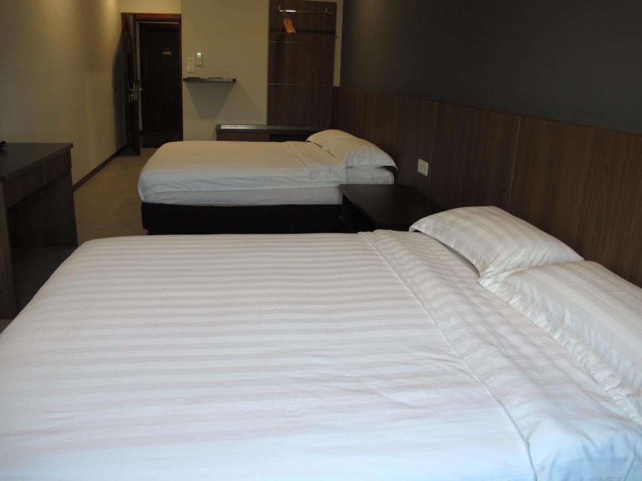 Hotel Sukaramai Kampung Gurun Extérieur photo